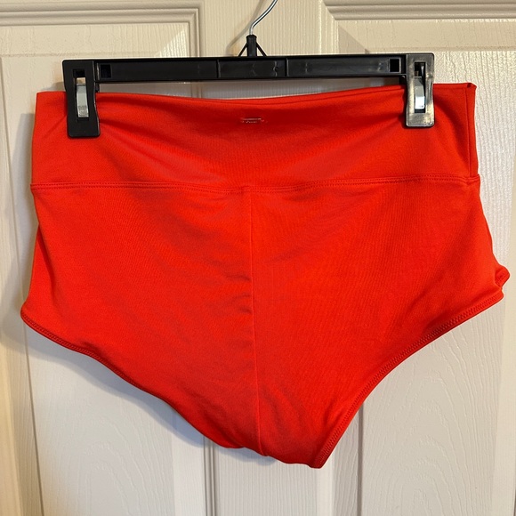 Victoria's Secret Pink Active Gym to Swim High Waist Shortie, Orange, XL, NWT - Picture 2 of 6
